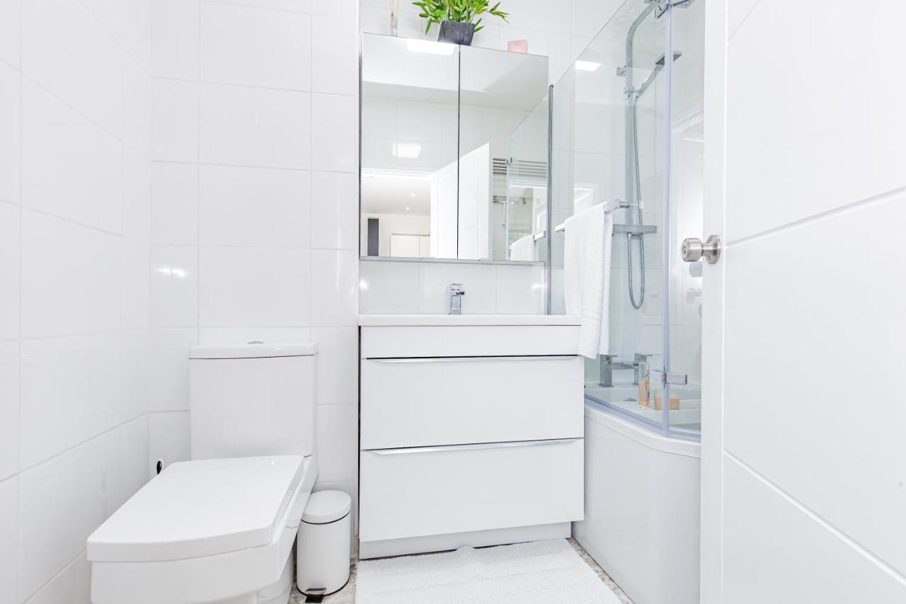 A'Nb Oxford Lux 2-Bedroom Plus Private Parking 5-Star Central Ox1 Kültér fotó